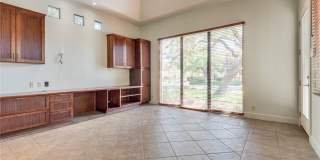 628 Edgebrook Drive Gallery 53