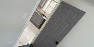 New renovation Spacious  South Shore 3bed room 1 bath units Gallery 58