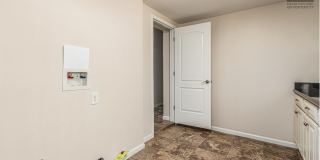 3Bed/3Bath House at Thomas/7th Ave! Ready for Immediate Move-In! -- NO HOA! FULLY REMODELED! Gallery 34