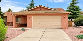 Partially Furnished, 1-Year Long-Term Rental Gallery 1