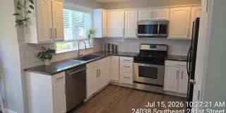 4-Bedroom Corner-Lot Home | Central A/C | Carpet-Free Living | Walk to Schools, Parks and Cedar River Trail 4-Bedroom Corner-Lot Home | Central A/C | Carpet-Free Living | Walk to Schools, Parks and Cedar River Trail Gallery 8