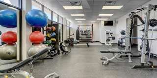 410 W 7th Street unit: 1023 Gallery 42