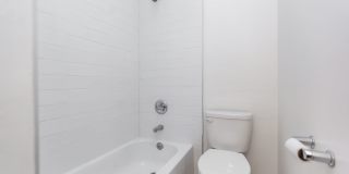 2385 Folsom Gallery 11