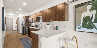 110 Roy Gallery 27