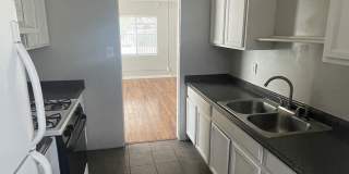 1216 W. Roosevelt Street #2 Gallery 18