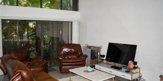 19420 NE 26th Ave Gallery 4