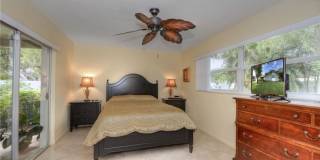 5652 Eichen Circle E Gallery 7