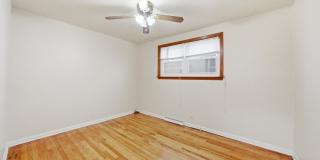 4605 S Laramie Avenue Gallery 18