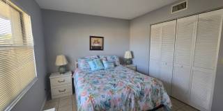 Furnished 2-Bed 2- Bath Condo Gallery 26
