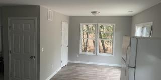 210 Jordan Lane Gallery 20