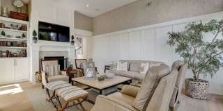 Stunning Fully-Furnished Harbor Ridge View Estate Gallery 15