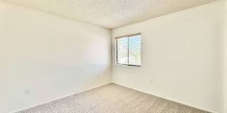 AVAILABLE NOW! 3 Bedroom 2 Bathroom Upper Level Apartment in Palm Desert!! Gallery 13