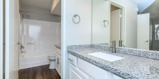 Stonecreek Apartment Homes Gallery 45