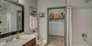 Avalon Place - Student Housing Gallery 33