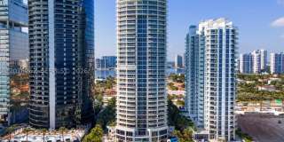 18671 Collins Ave Gallery 54