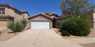 4 bed 2 bath home! Fresh New Paint & Flooring Throughout Gallery 1