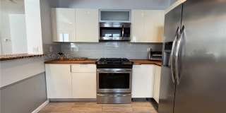 2112 SW 60th Ct Gallery 6
