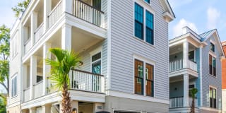 655 East Bay Gallery 11