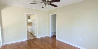 15 Audusson Ave Pensacola, FL 32507 MOVE IN SPECIAL: HALF OFF first full month of rent!!! Gallery 9