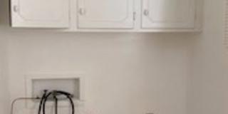 2325 South 38th Street Gallery 19