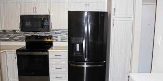 Heather Gardens  55+ Community 2 bedroom 2 bathroom condo! Gallery 19