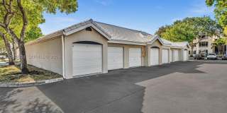 2851 N Oakland Forest Dr Gallery 47