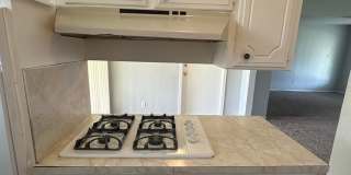 3 Bed 1.5 Bath Gallery 61