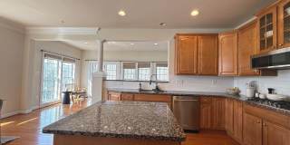 1600 REGENT MANOR Court Gallery 7