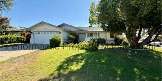 Cute 3 Bed/2 Bath SW Bakersfield Home w/ RBP & $0 Deposit Option Gallery 1