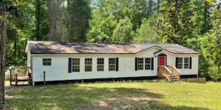 Quincy Mobile Home on 2 Acres Gallery 1