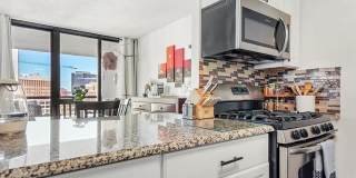 410 W 7th Street unit: 1023 Gallery 12