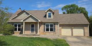 888 N. Woodland Drive Gallery 1