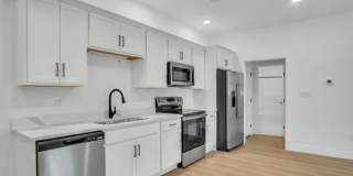 1309 N Bridge Street Gallery 1