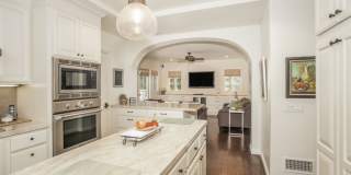 1332 Comstock Ave Gallery 8