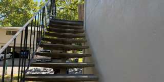 Upstairs 2/1 home in Greenback Estates Gallery 23