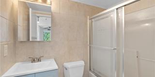 501 N Barry Avenue unit: 2C Gallery 11