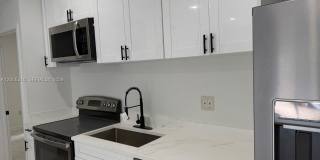 2335 NW 68th St Gallery 1