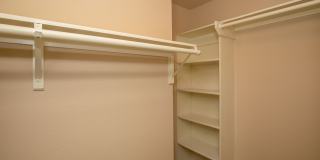 Dominion at Oak Forest Apartments Gallery 32