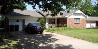 Harwood Floors - Mid-Del Schools - Big Yard Gallery 1
