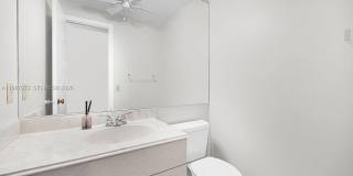 4020 N Hills Dr Gallery 34