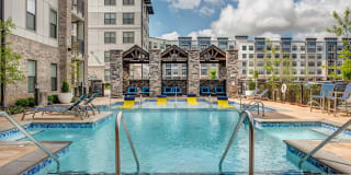 Vintage at the Avenue Gallery 1