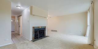 Light, Bright, Peaceful 3BR Townhome in Louisville/Lafayette Gallery 1