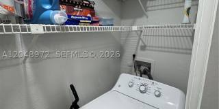 733 Riverside Dr Gallery 12