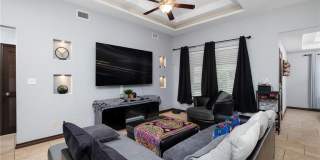 1709 Yellow Stone Street Gallery 2