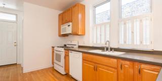 2141 West Arthur Gallery 1