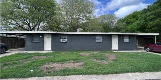 1013 Hackberry Street Gallery 1