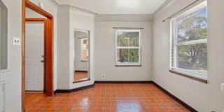 5074/5076 Chalmers - Alejandro Soto Gallery 9