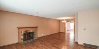 Spacious 5-Bedroom Split-Level in Southwest Sioux Falls with 4-Season Room & Fenced Yard! Gallery 14