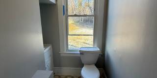 Charming 4bdrm/1.5bth Home Located in Richmond's North Highland Park w/Balcony!! Gallery 29