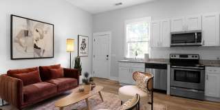 Modern and Updated Furnished 1 Bed 1 Bath Gallery 5